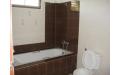 Apartment for rent in Vientiane Laos-bathroom