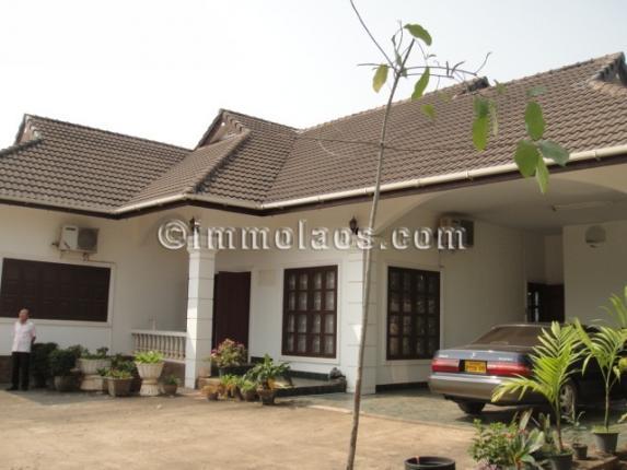 Lovely house for rent in Vientiane Laos